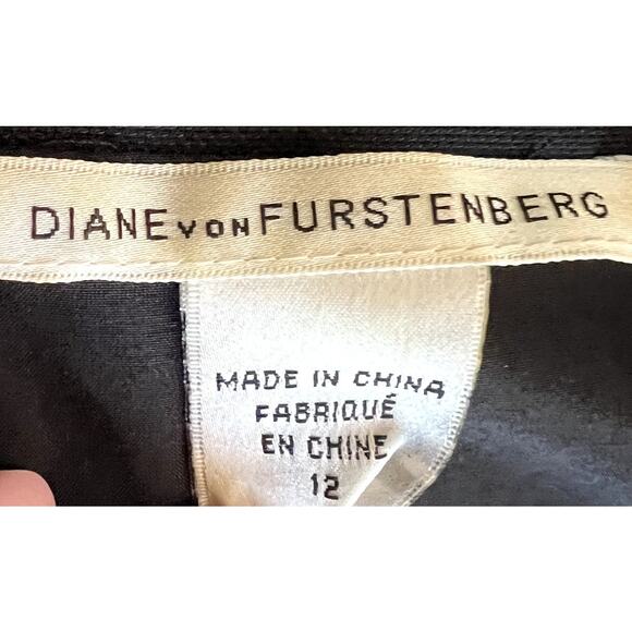 Diane von Furstenberg Blazer Jacket Women Size 12 Black Two Button Business Coat - Picture 3 of 16